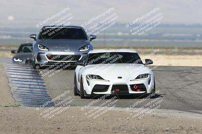 media/Sep-15-2024-Speed Ventures (Sun) [[7a54f7ed2f]]/Black Group/Session 1 (Outside Grapevine)/